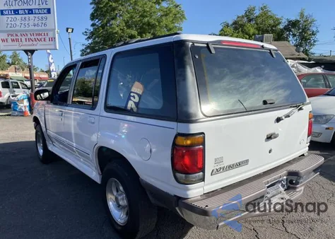 1997 Ford Explorer из США, поврежденный, VIN 1FMDU34X8VZB22571